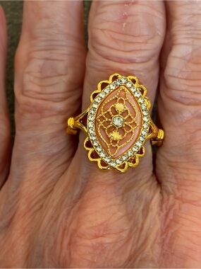 Pink Enamel Rhinestone Gold Tone Filigree Statement Ring Size 7